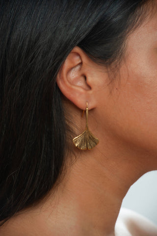 Ginkgo Leaf Earrings - Antique Gold Plated