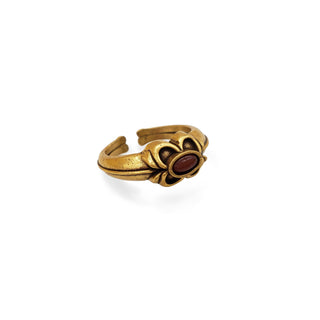 Tudor Eworth Four Leaf Ring with Carnelian - Gold Finish